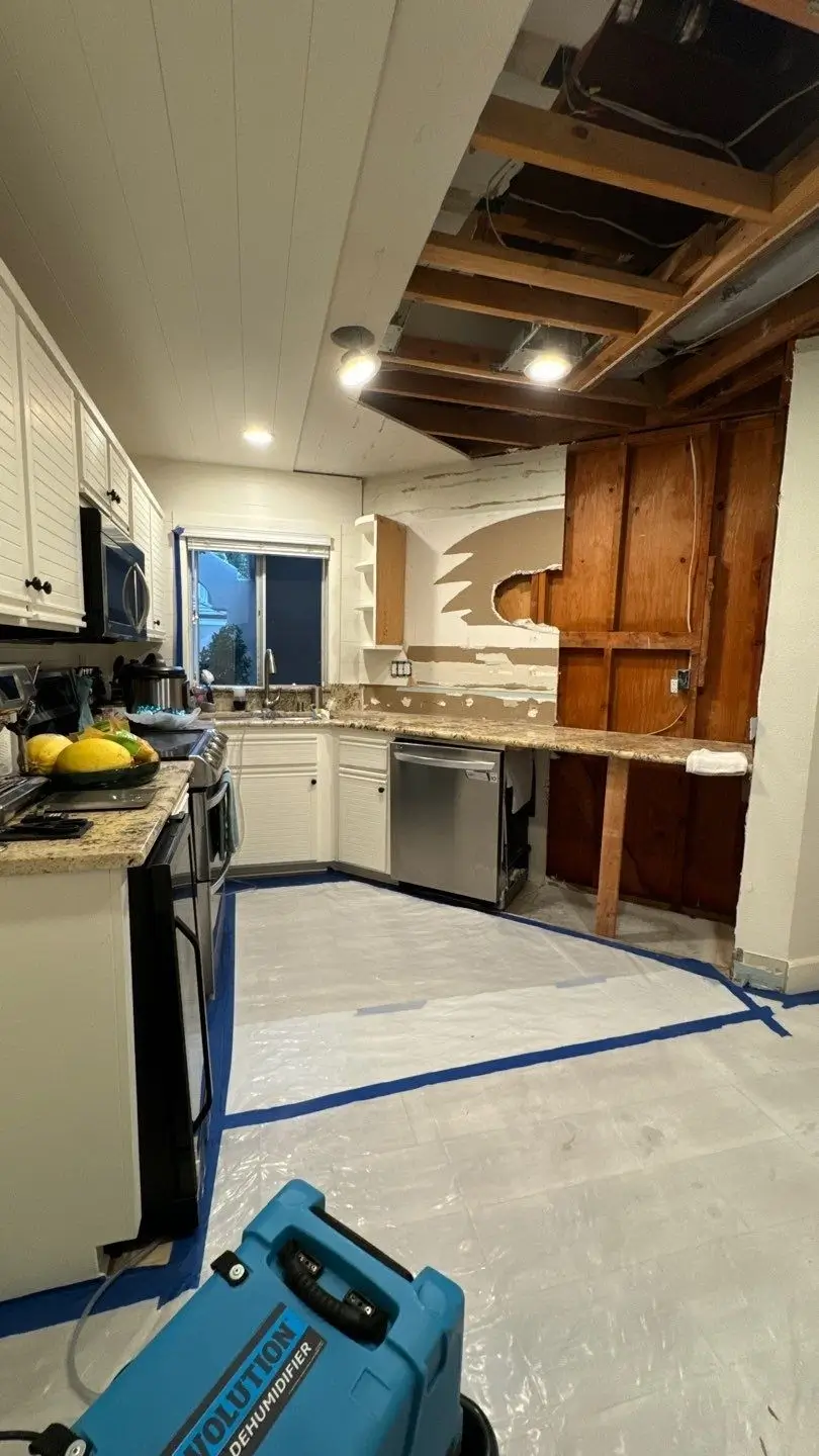 kitchen-water-damage-restoration-newport-beach